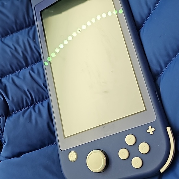 NINTENDO SWITCH - Picture 2 of 9